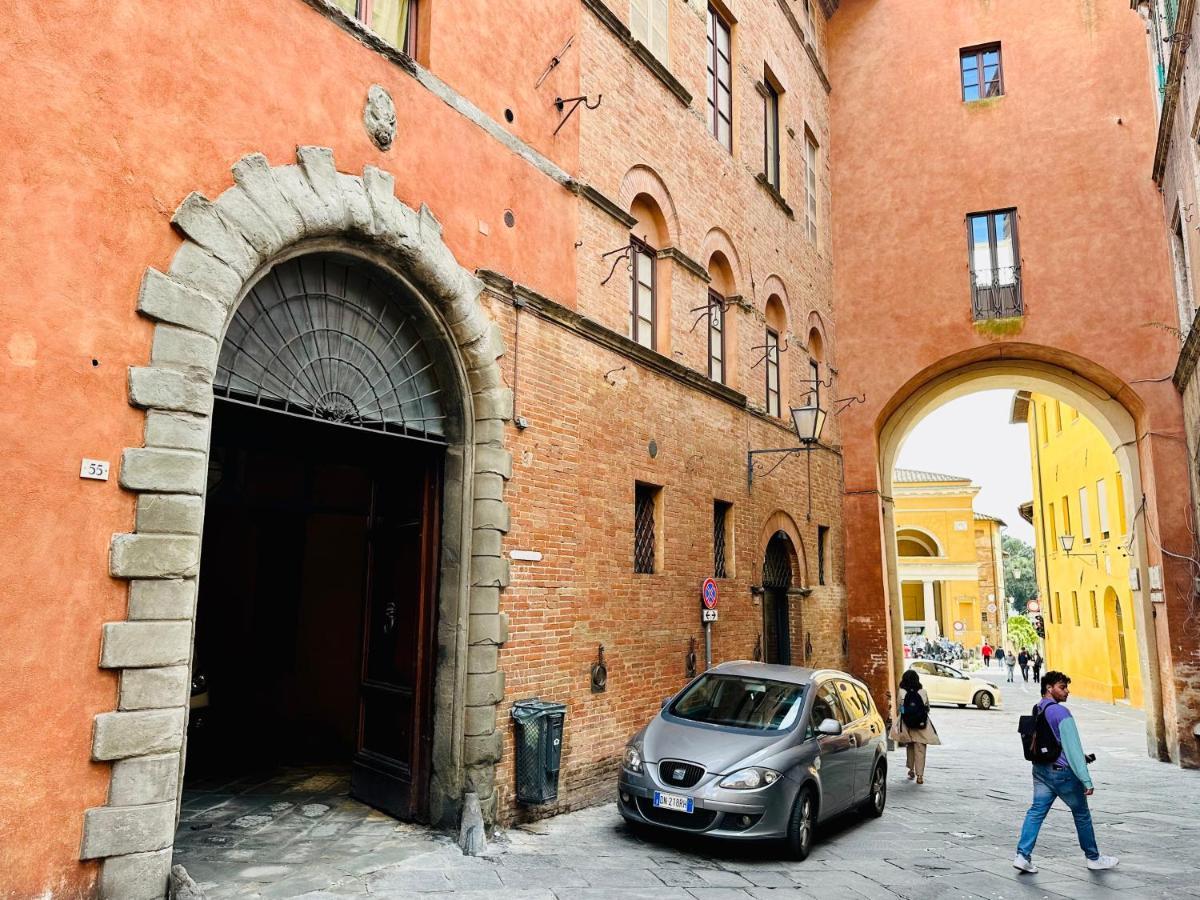 Domus An- Two Bedrooms Apartment -Antique And Historical Home Siena Bagian luar foto