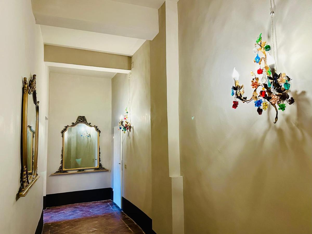 Domus An- Two Bedrooms Apartment -Antique And Historical Home Siena Bagian luar foto