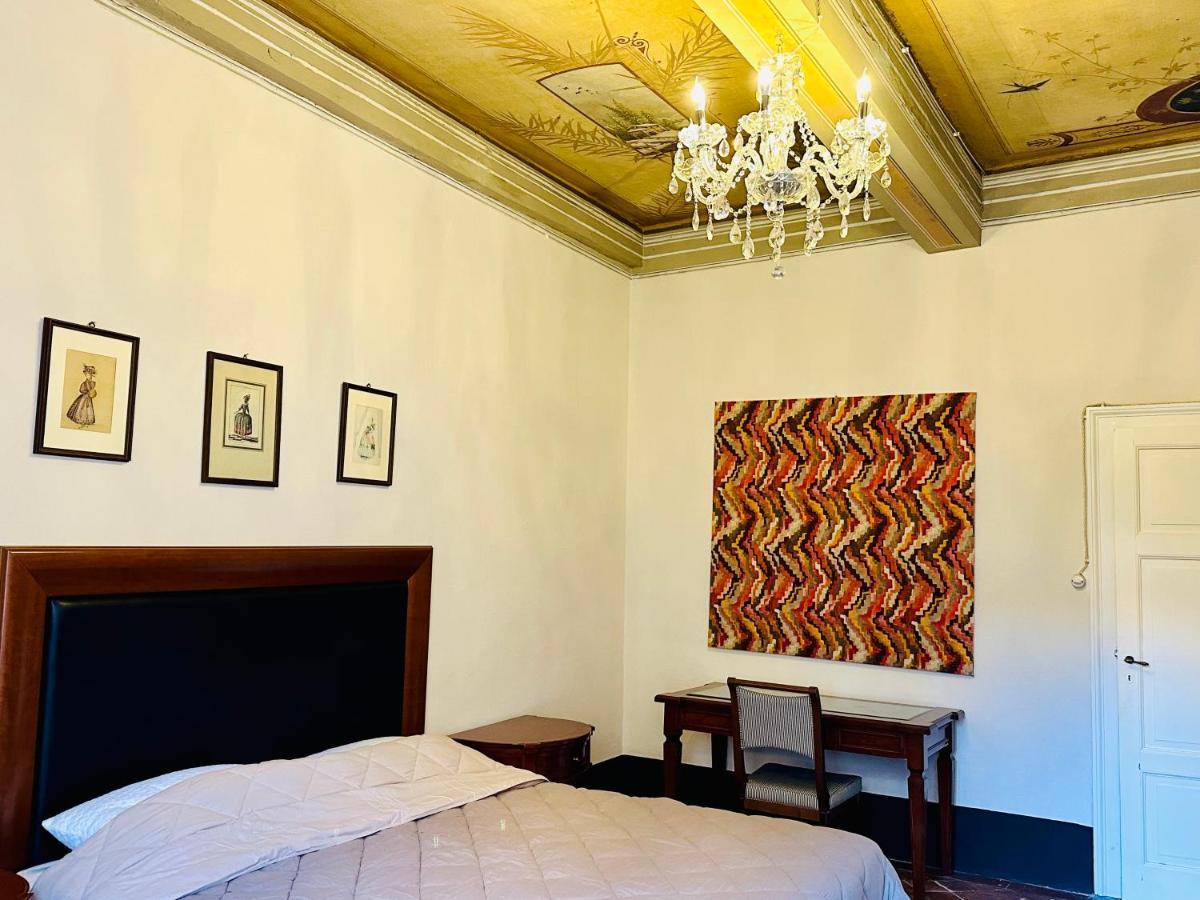 Domus An- Two Bedrooms Apartment -Antique And Historical Home Siena Bagian luar foto