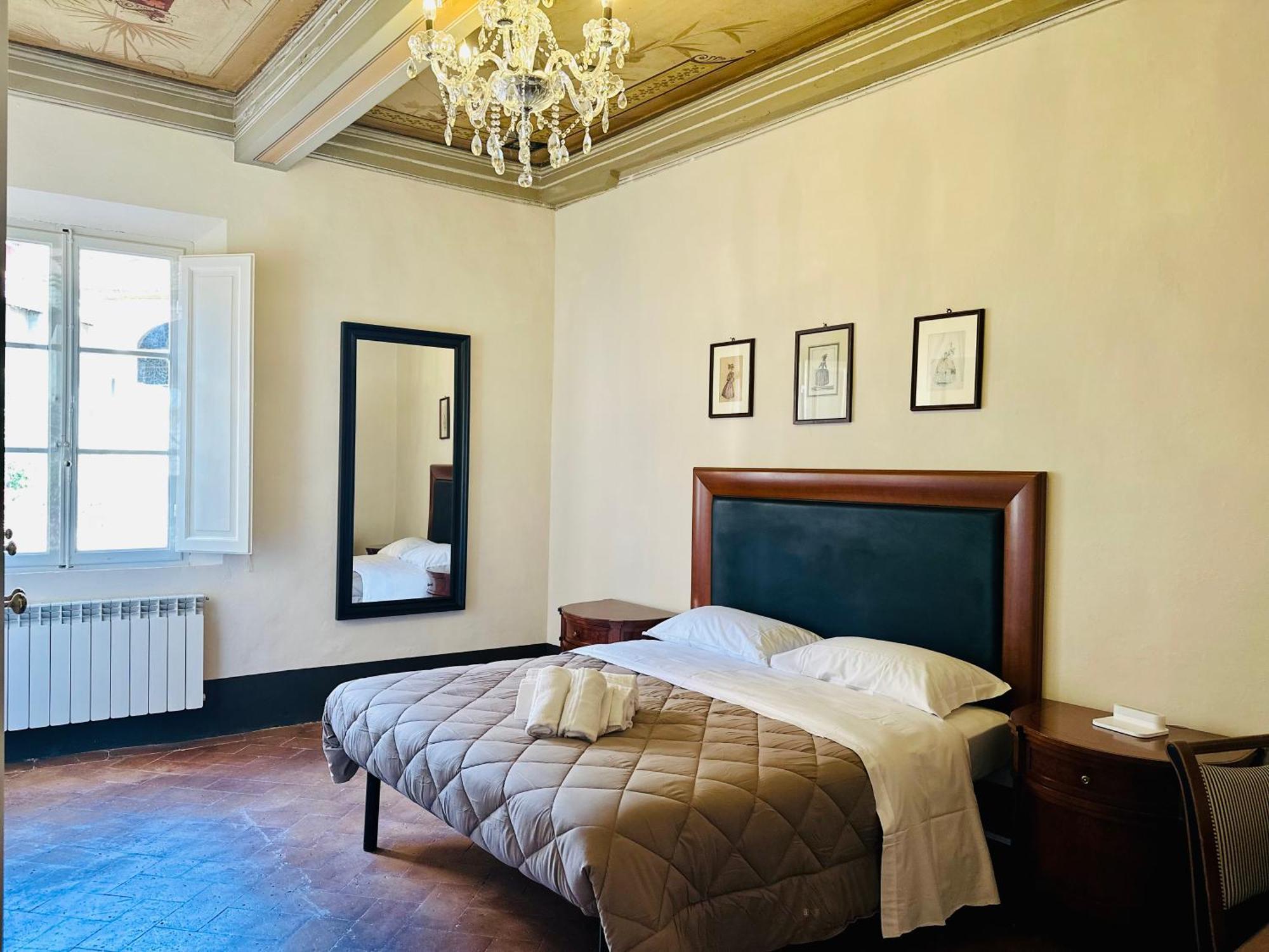 Domus An- Two Bedrooms Apartment -Antique And Historical Home Siena Bagian luar foto