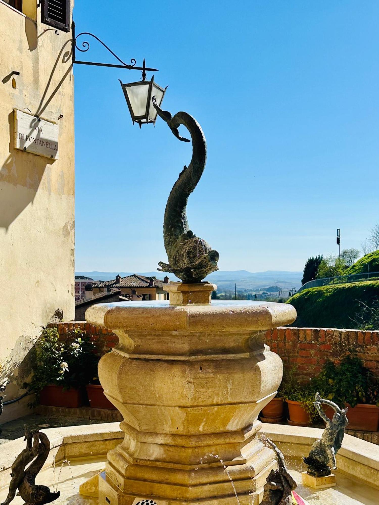 Domus An- Two Bedrooms Apartment -Antique And Historical Home Siena Bagian luar foto